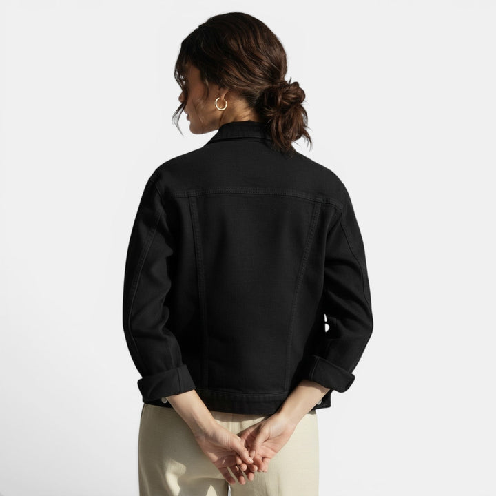 Everyday women's denim jacket, designed for a fitted look and ultimate weekend comfort.