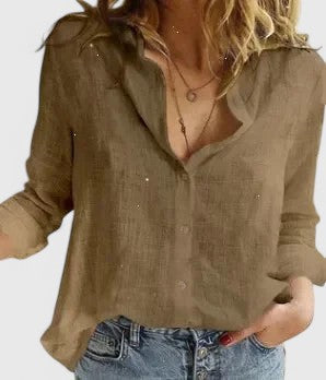 Versatile women's button-down top featuring a soft lapel collar & relaxed fit, suitable for any occasion.