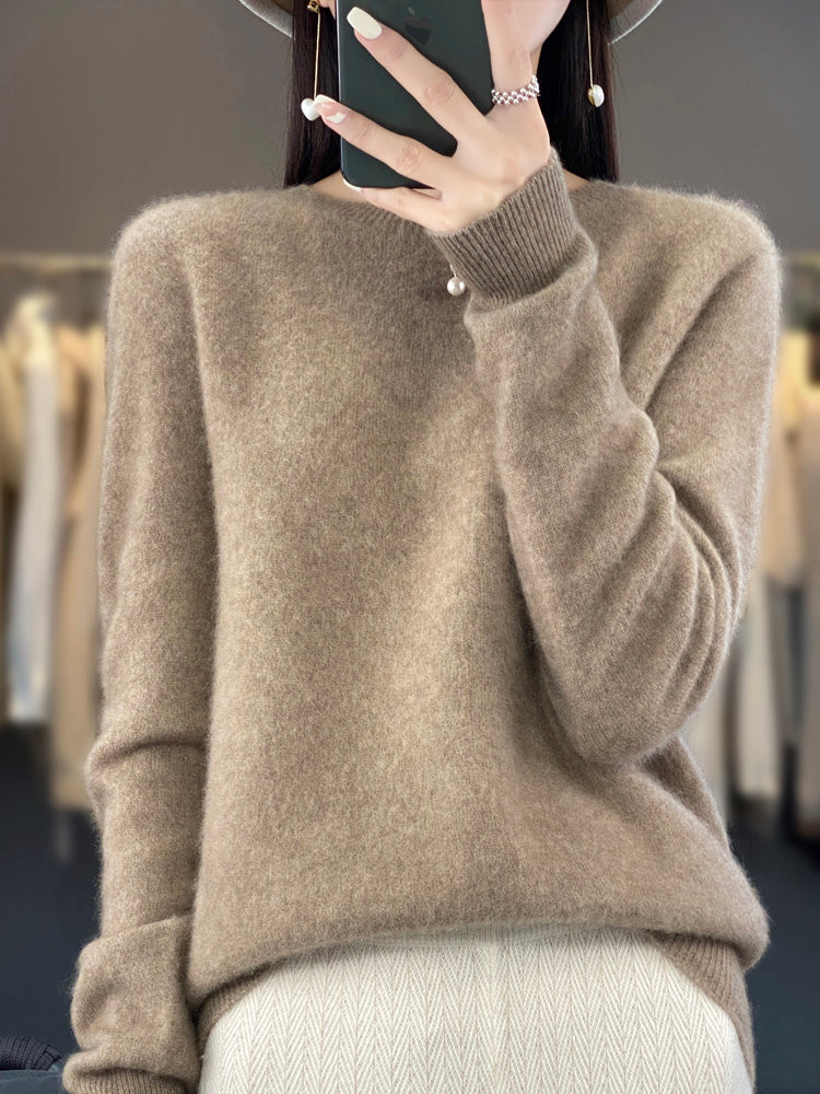 Women's classic round neck pullover sweater, long sleeve, warm & stylish winter top.