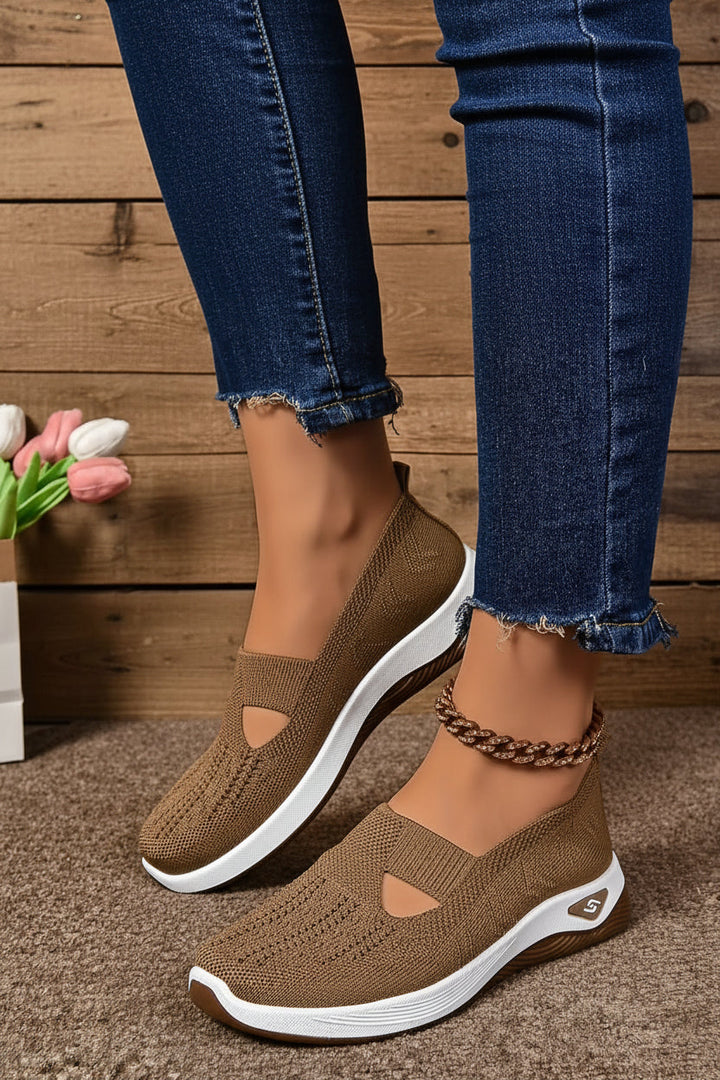 CloudStride women's ultimate comfort walking shoes, lightweight, supportive, and perfect for everyday.