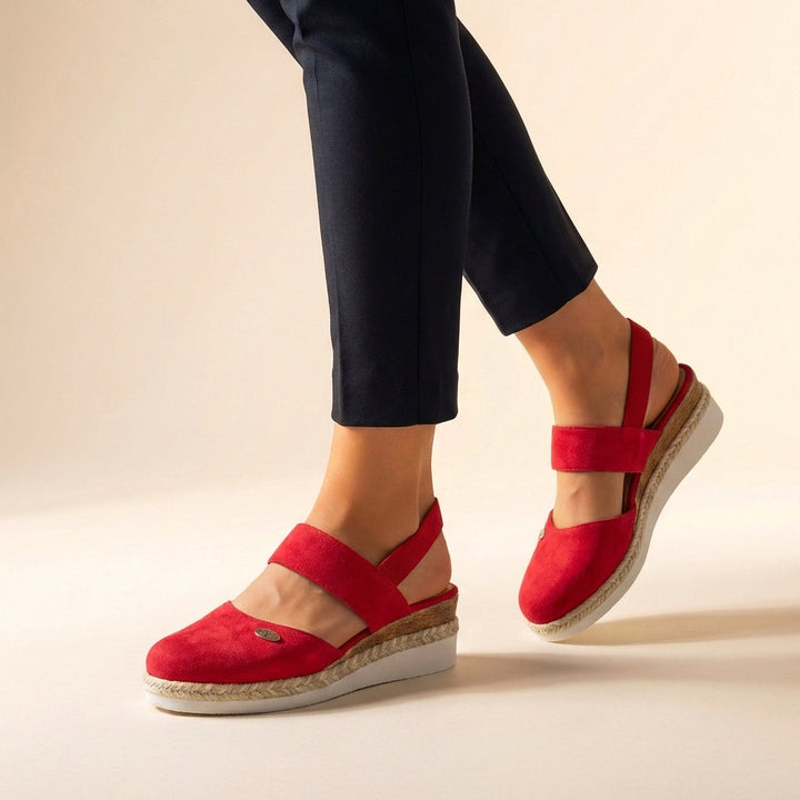 Elegant women's espadrille platform sandals for summer, offering versatile casual chic style & comfortable support.