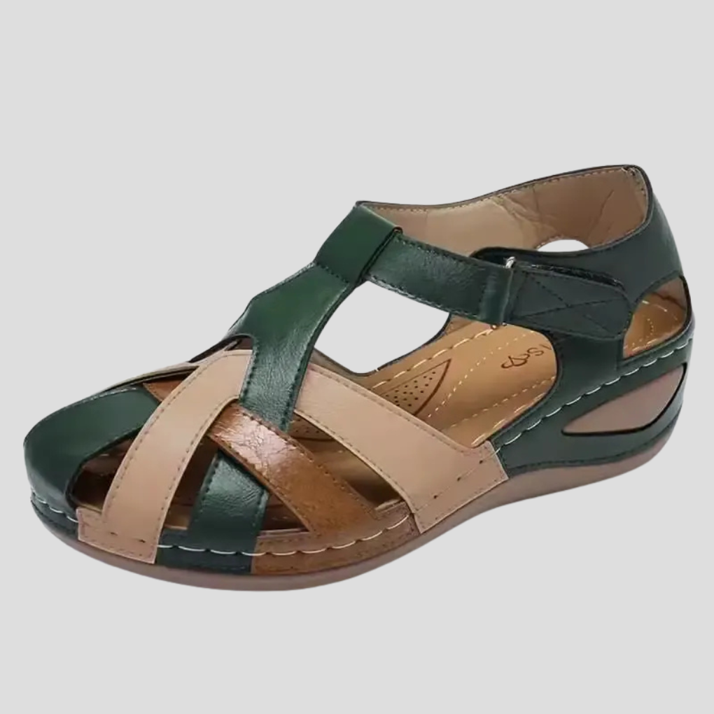 Women's slip-on summer sandals with adjustable straps & arch support for ultimate comfort & casual wear.