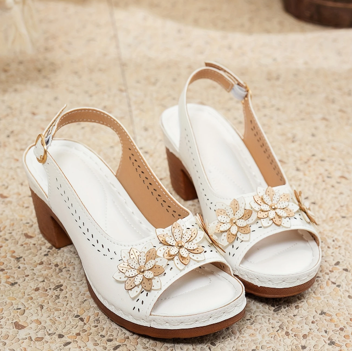 Ladies adjustable strap sandals, comfortable & versatile, ideal daily wear summer shoes.