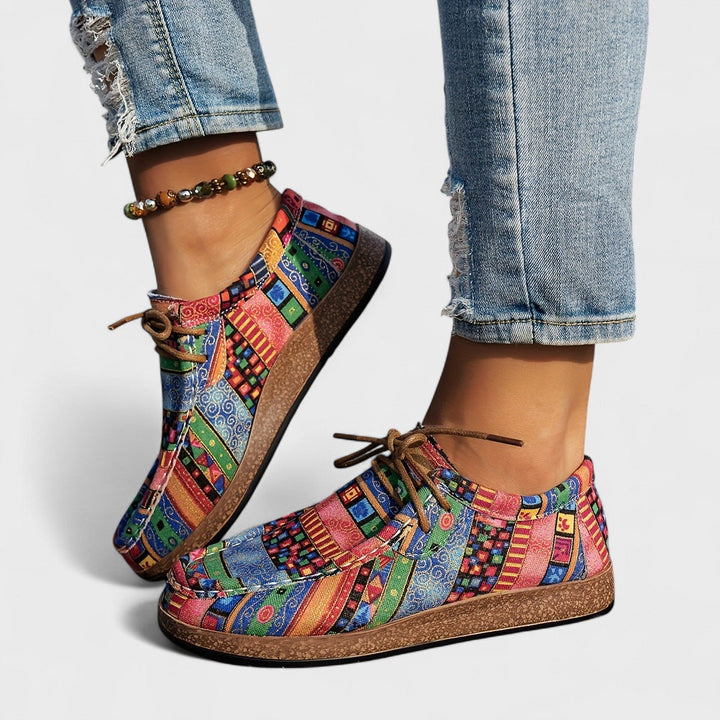 Comfortable women's walking shoes with wide heel support, ideal for everyday casual wear & active lifestyles.