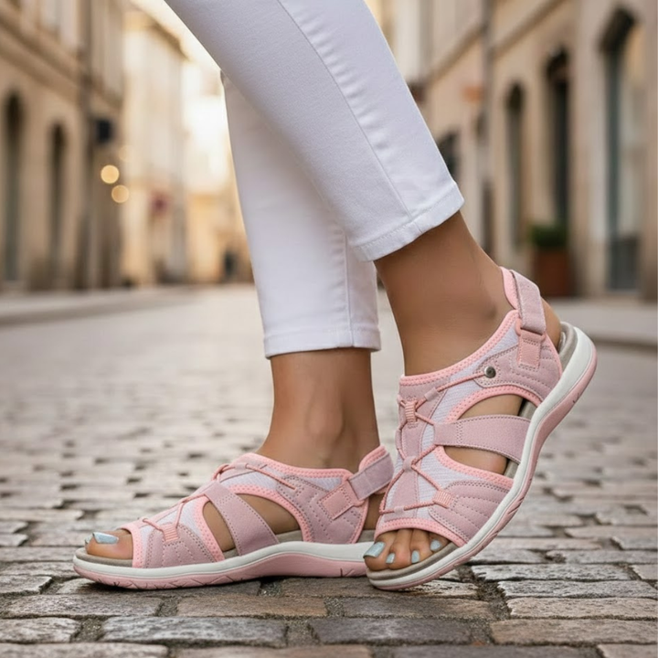 Relaxed women's vacation sandals. Comfortable open-toe flats for summer, beach trips & casual strolling.