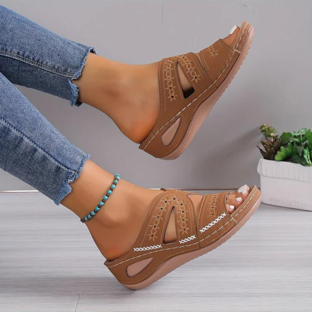 Cushioned women's open toe orthopedic sandals, perfect summer footwear with excellent arch support.