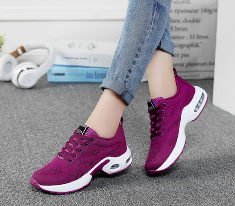 Ladies' walking shoes with arch support, designed for ultimate comfort & an active lifestyle.