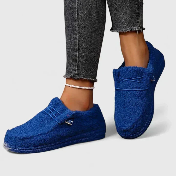 Orthopedic women's flats, designed for maximum comfort and foot support. Easy slip-on style for active women.