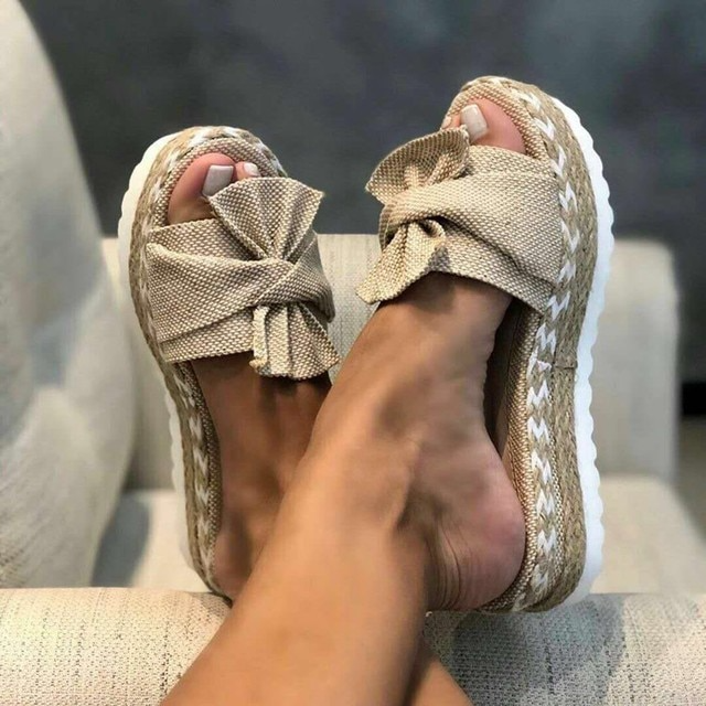 Women's comfortable platform sandals with arch support. Perfect orthopedic summer walking shoes.