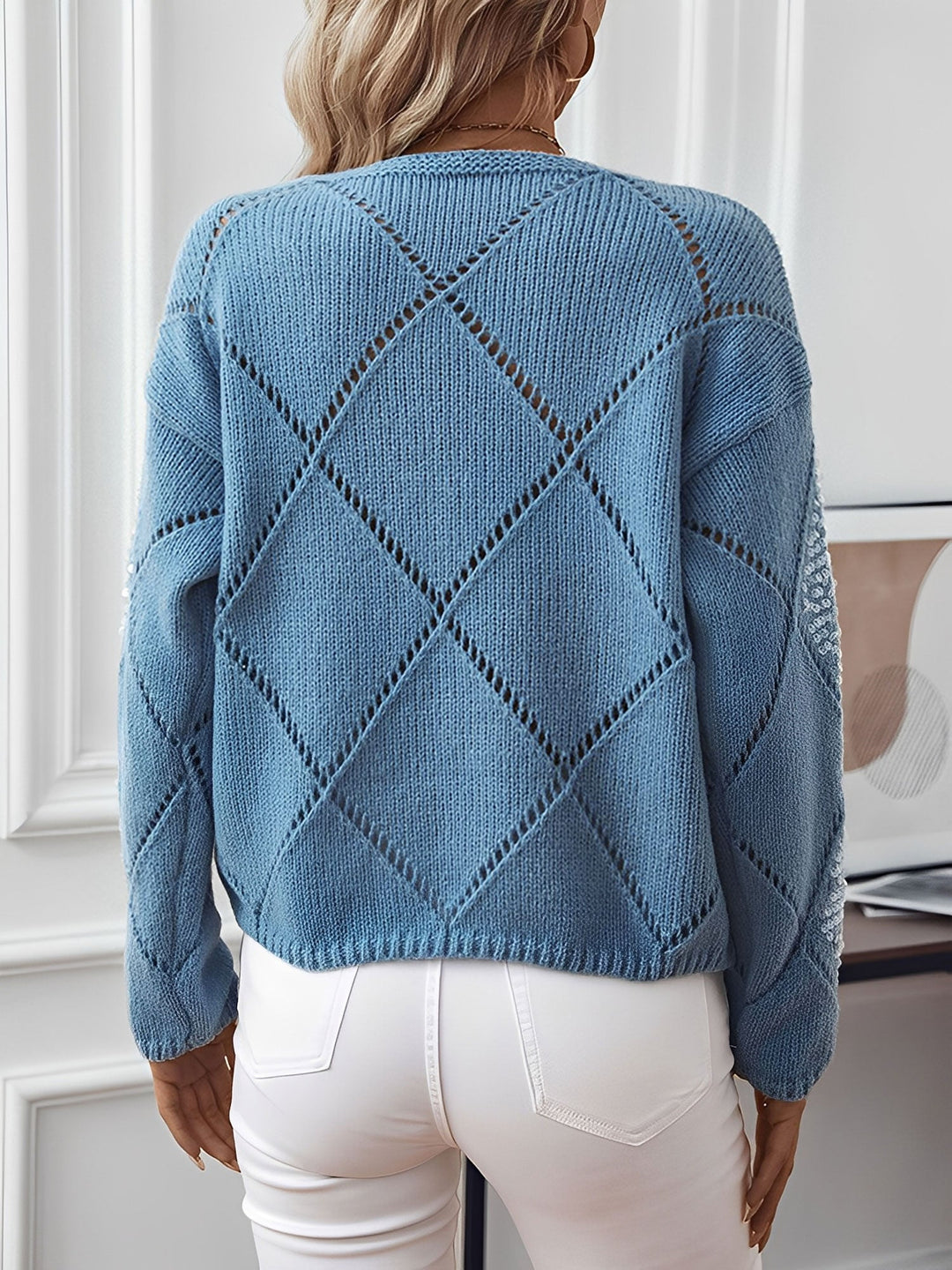 Relaxed fit women's sequin sweater, comfortable crew neck with sparkling diamond pattern. Versatile holiday fashion.