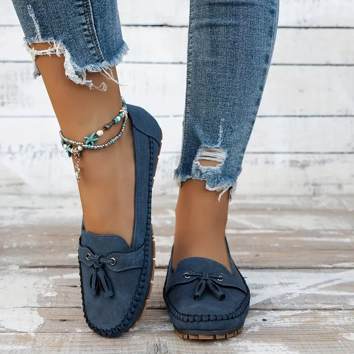 Everyday women's slip-on loafers, flexible & comfortable with cushioned support.