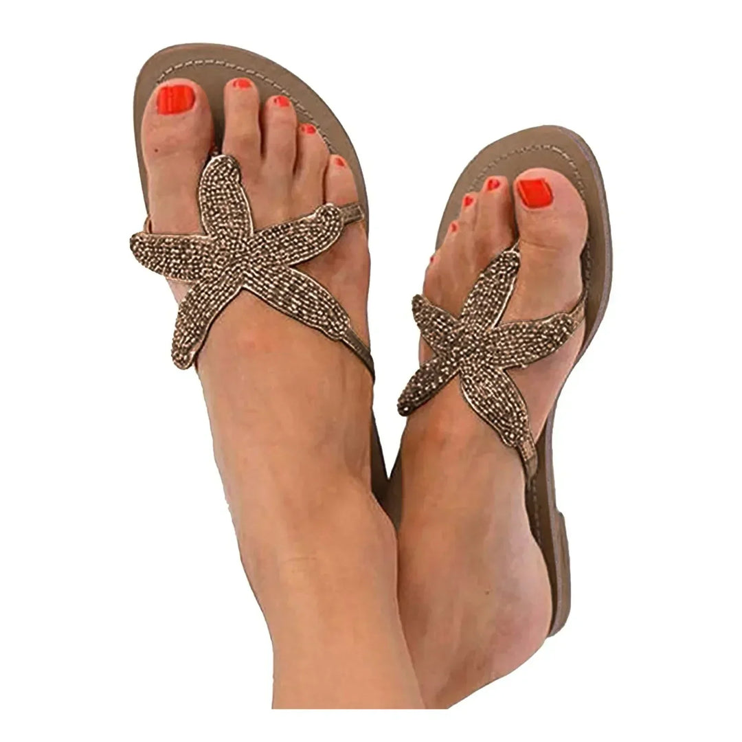 Fashionable women's slide sandals, versatile for summer outfits, offering a casual, comfortable fit.
