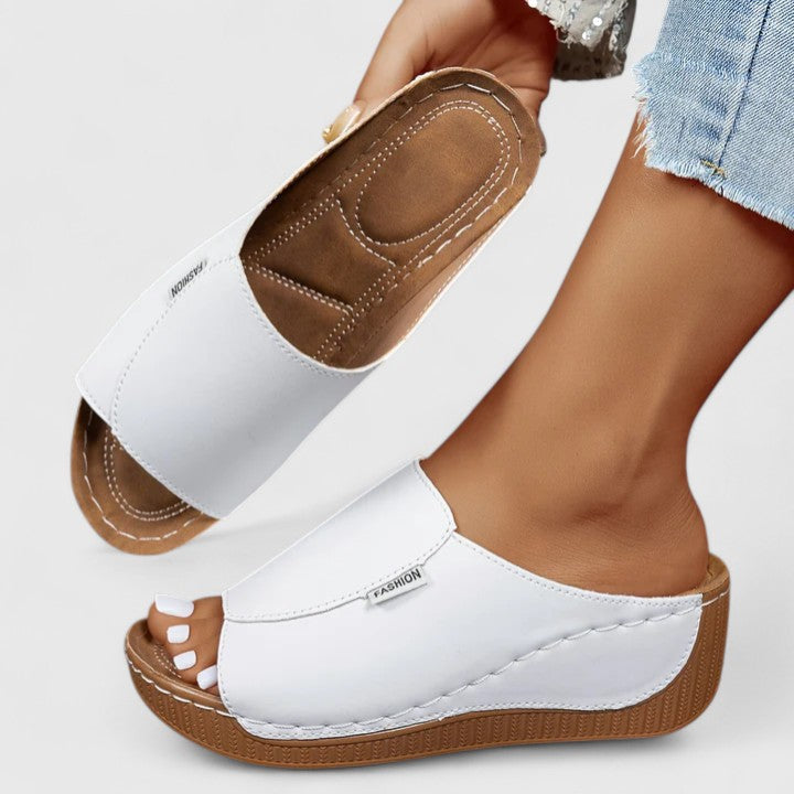 Breathable women's summer sandals, designed for comfortable walking & casual style.