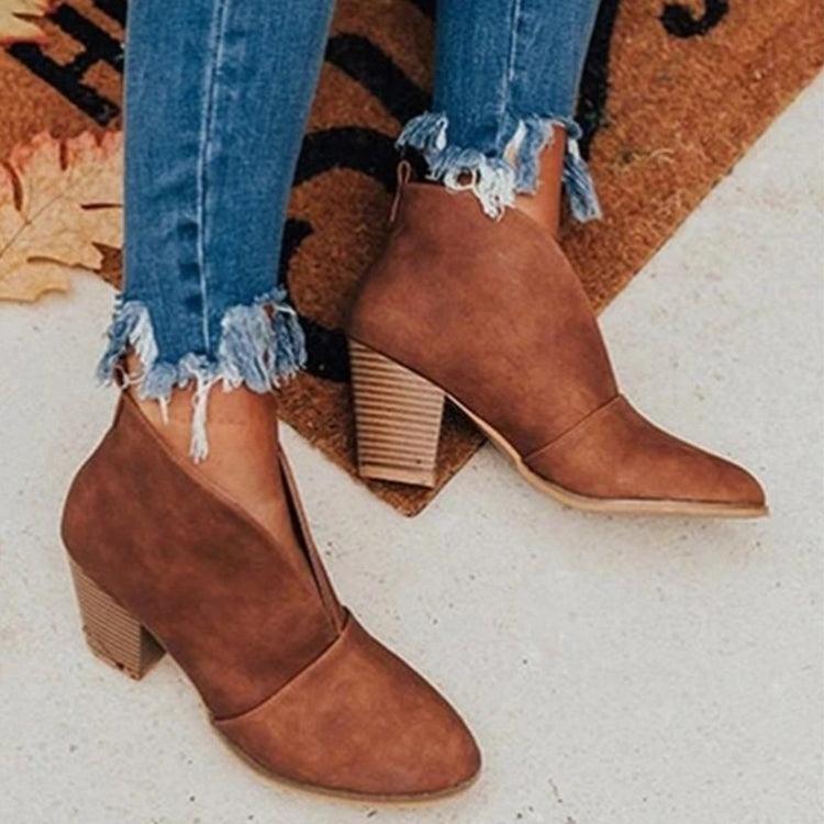 Women's comfortable V-cut ankle boots, perfect for casual everyday fall fashion.