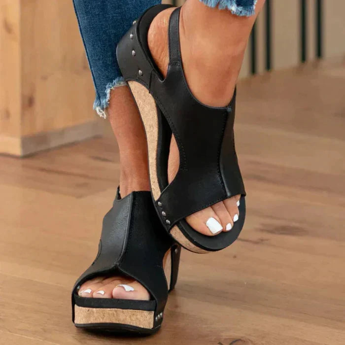 Comfy orthopedic wedge sandals for women. Ideal walking sandals offering all-day support & stylish foot health.