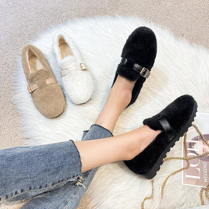Versatile women's cozy plush flats for ultimate comfort. Slip-on loafers perfect as warm casual or everyday shoes.