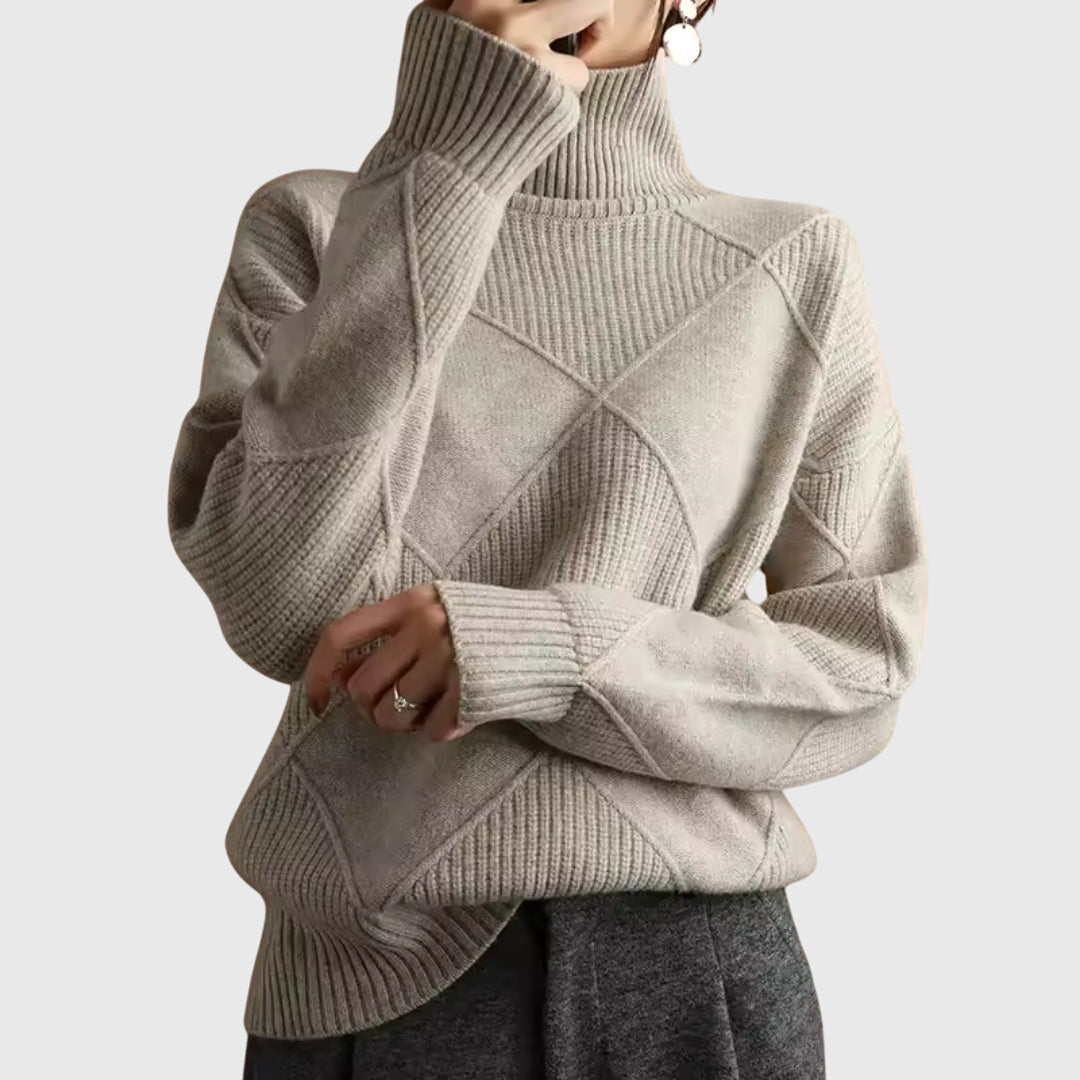 Elegant women's oversized roll neck sweater for ultimate winter warmth and casual chic style.