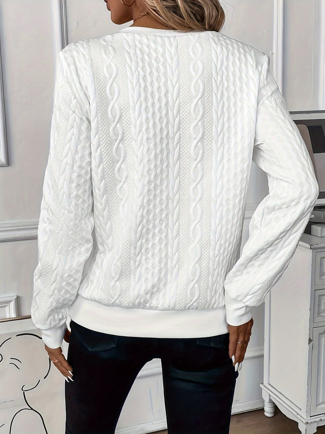 Women's casual fashion sweater: long-sleeve zippered design, super soft and cozy for daily wear.