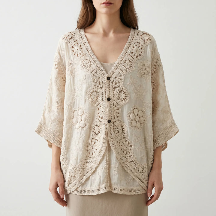 Lightweight bohemian cardigan for women, three-quarter sleeve, ideal as a stylish layer for vacation or casual summer wear.