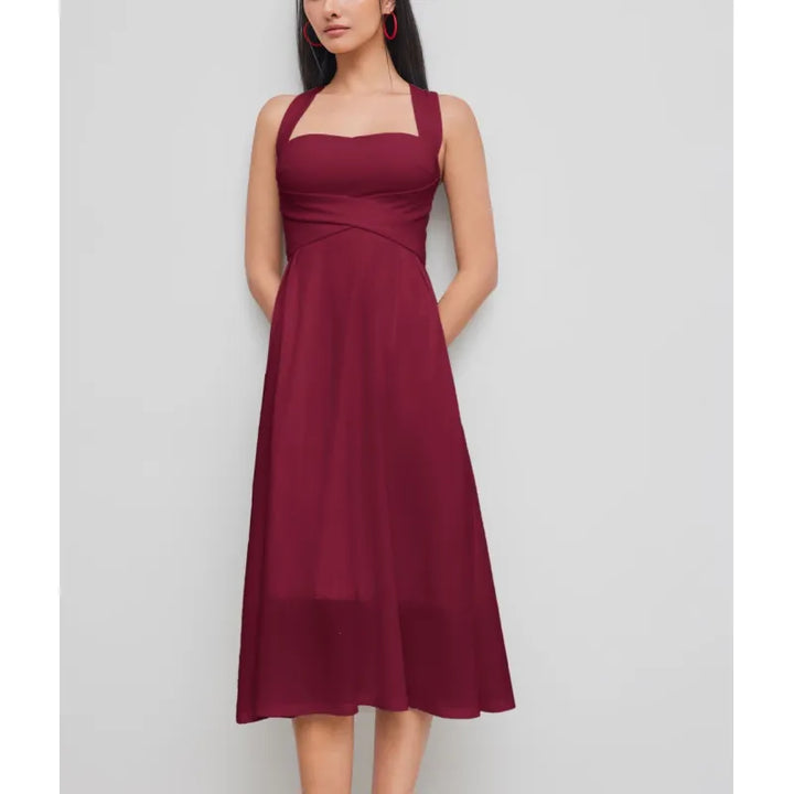 Chic women's cross-waist midi dress, square neckline & A-line skirt. Versatile for evening wear or daytime fashion.