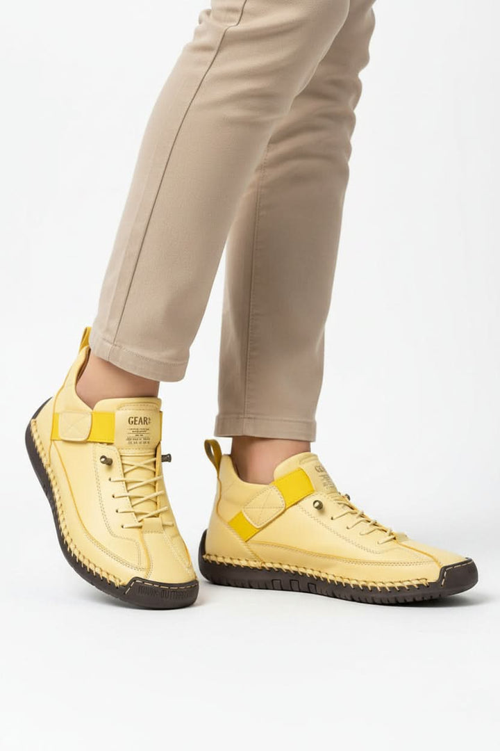 Supportive wide women's walking shoes, cushioned for everyday wear & long-lasting comfort.