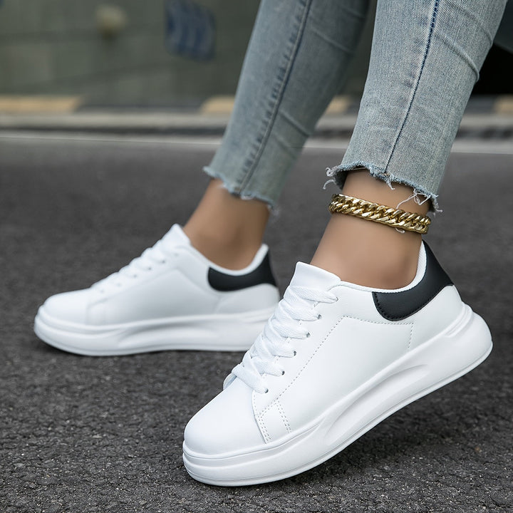 Comfortable women's orthopedic walking shoes perfect for everyday wear, providing cushioned arch support.