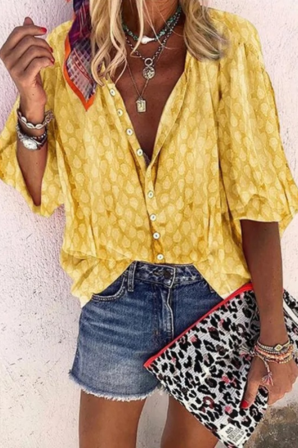 Comfortable women's airy button blouse with a relaxed fit. Elegant long sleeve top, perfect for versatile everyday spring & summer style.