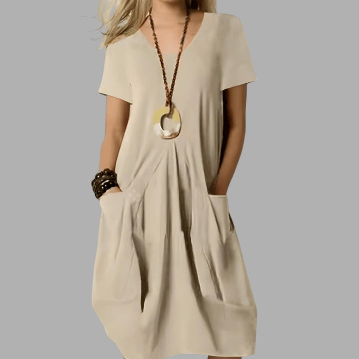 Flattering women's midi dress, perfect for versatile daily wear. Comfortable & stylish for any casual occasion.