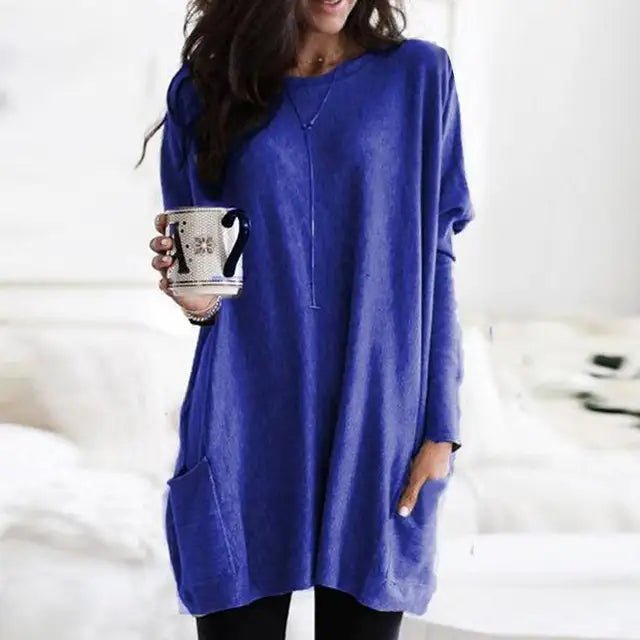 Casual women's oversized long sleeve tunic top, designed for everyday comfort and style.