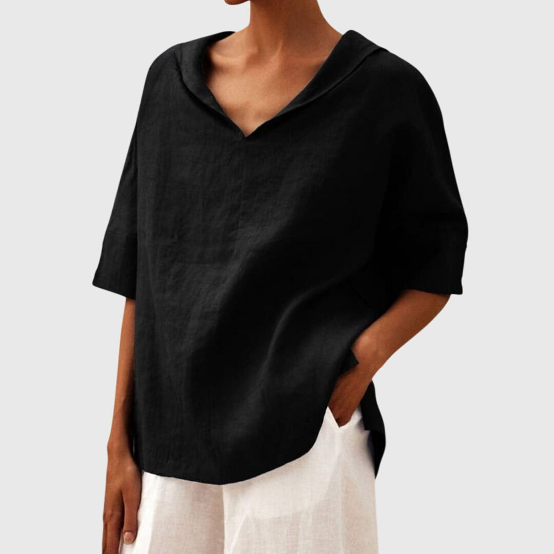 Women's effortless relaxed fit blouse in soft fabric, perfect for everyday comfort and casual wear.