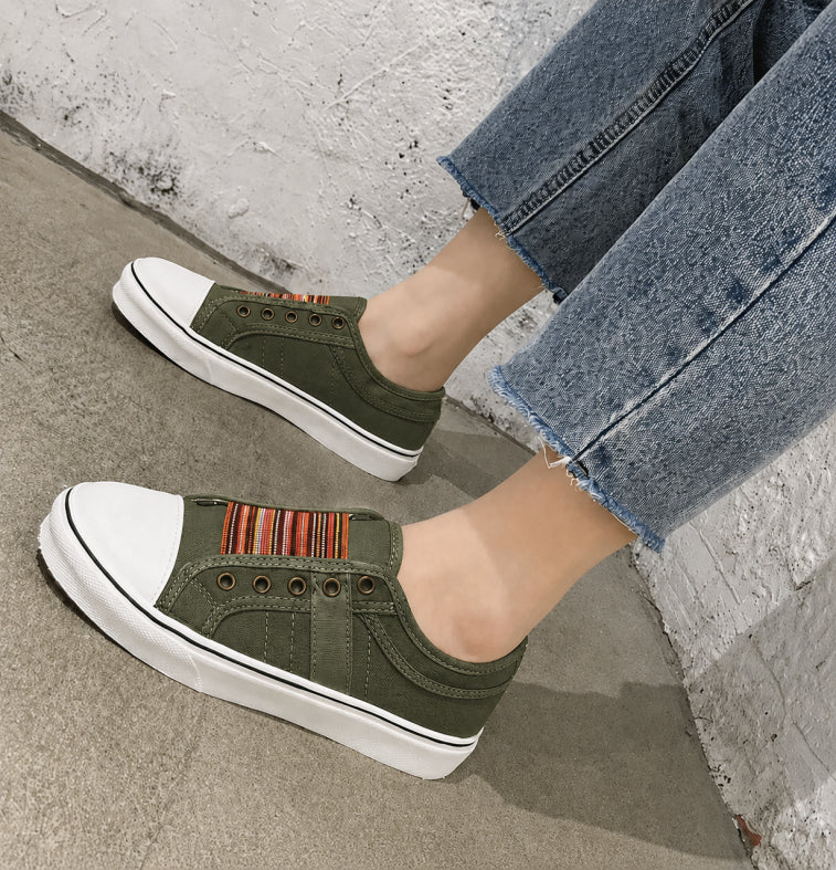 Stylish women's slip-on summer sneakers for casual wear, offering breathable comfort and easy everyday fashion.