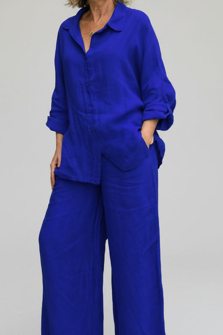 Effortless women's wide leg matching outfit set, a fashionable two-piece co-ord for summer and casual comfort.