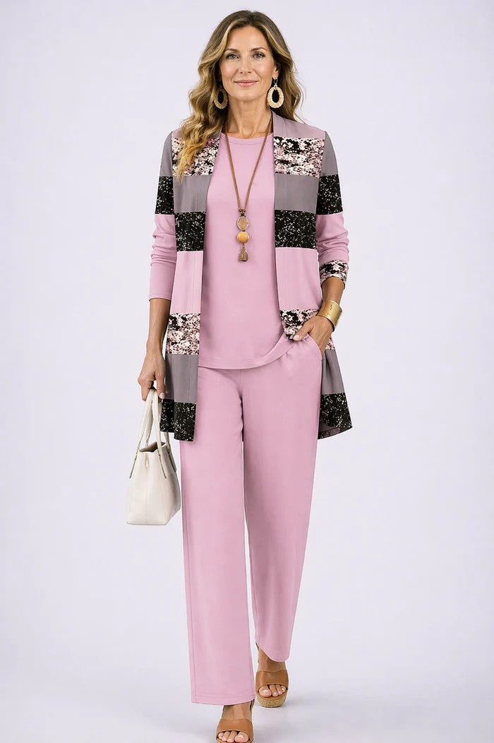 Versatile women's 3-piece blazer set with a chic top & relaxed trousers. Ideal for office wear or stylish events.