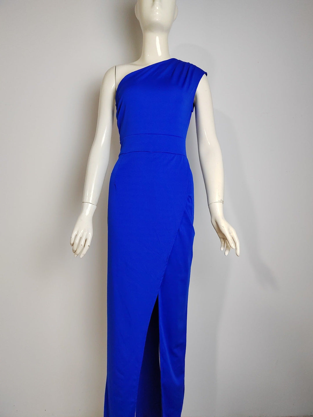 Women's chic asymmetrical maxi dress, a beautiful drape formal gown for special occasion fashion.