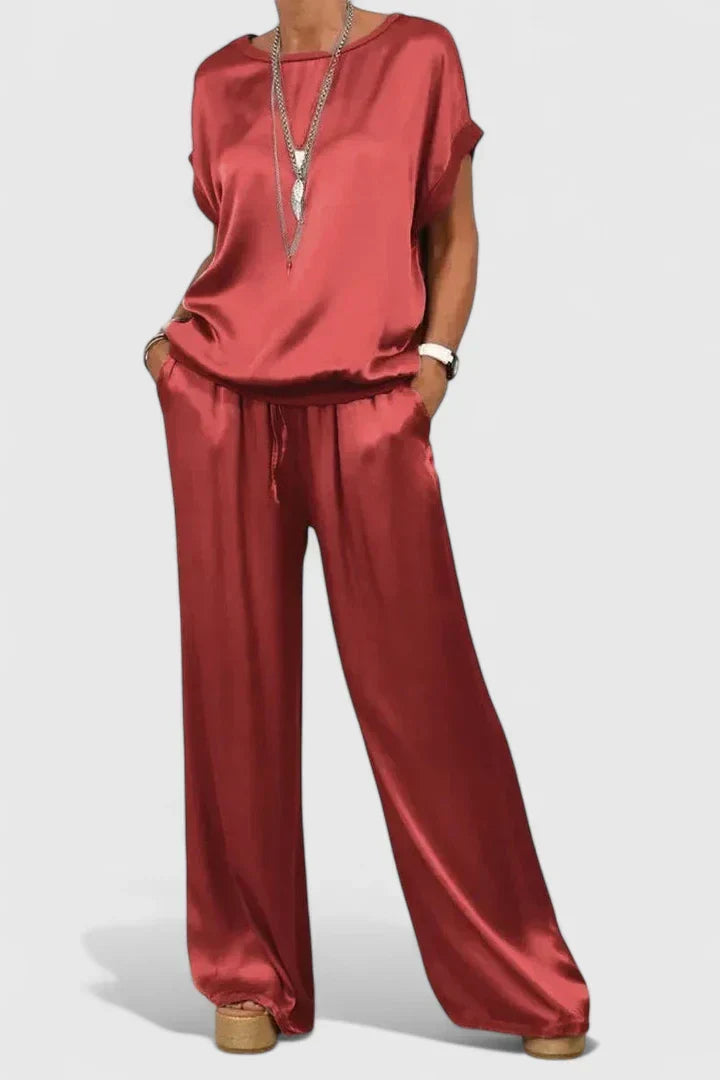 Comfortable women's batwing top and wide leg trouser matching set, designed for relaxing loungewear or smart casual.