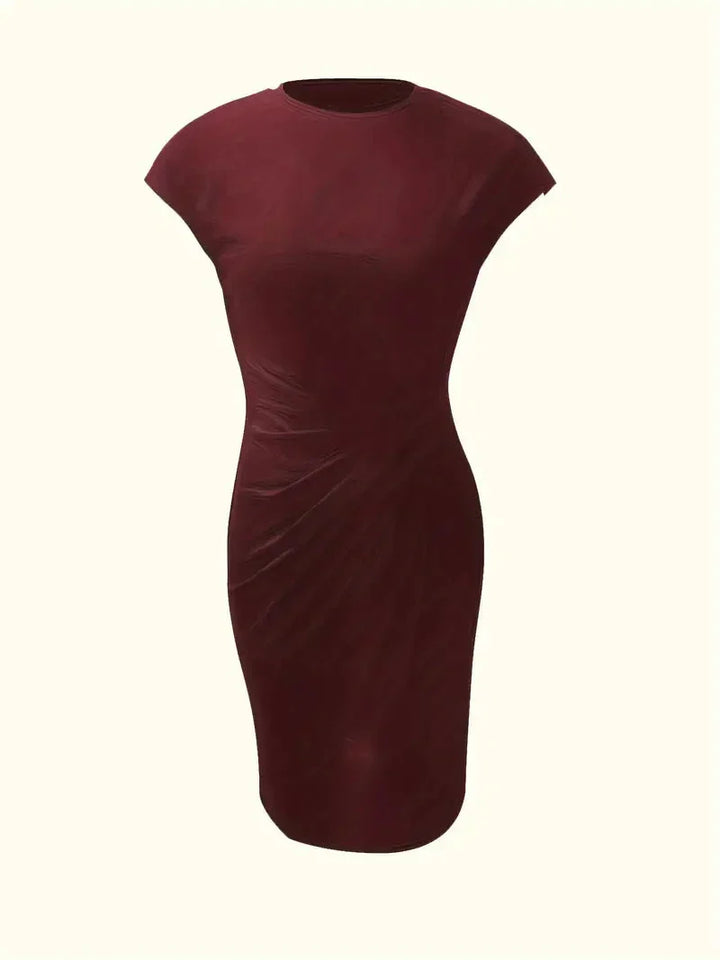 Elegant women's midi dress, flattering round neck, a versatile choice for any special occasion.