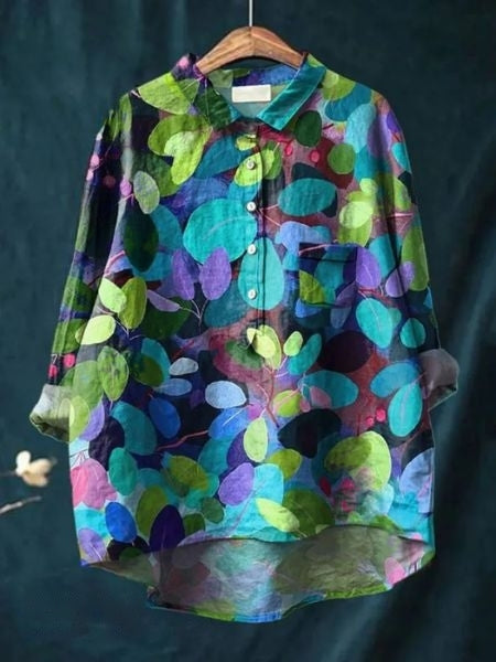 Stylish women's loose-fit floral blouse, a comfortable long sleeve top with a beautiful flower print.