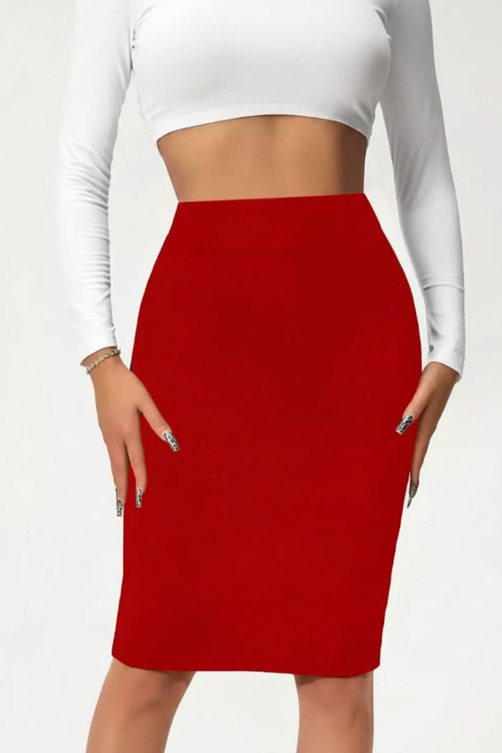 Versatile high-rise pencil skirt for women, featuring a sleek design. Perfect business fashion for office professionals.