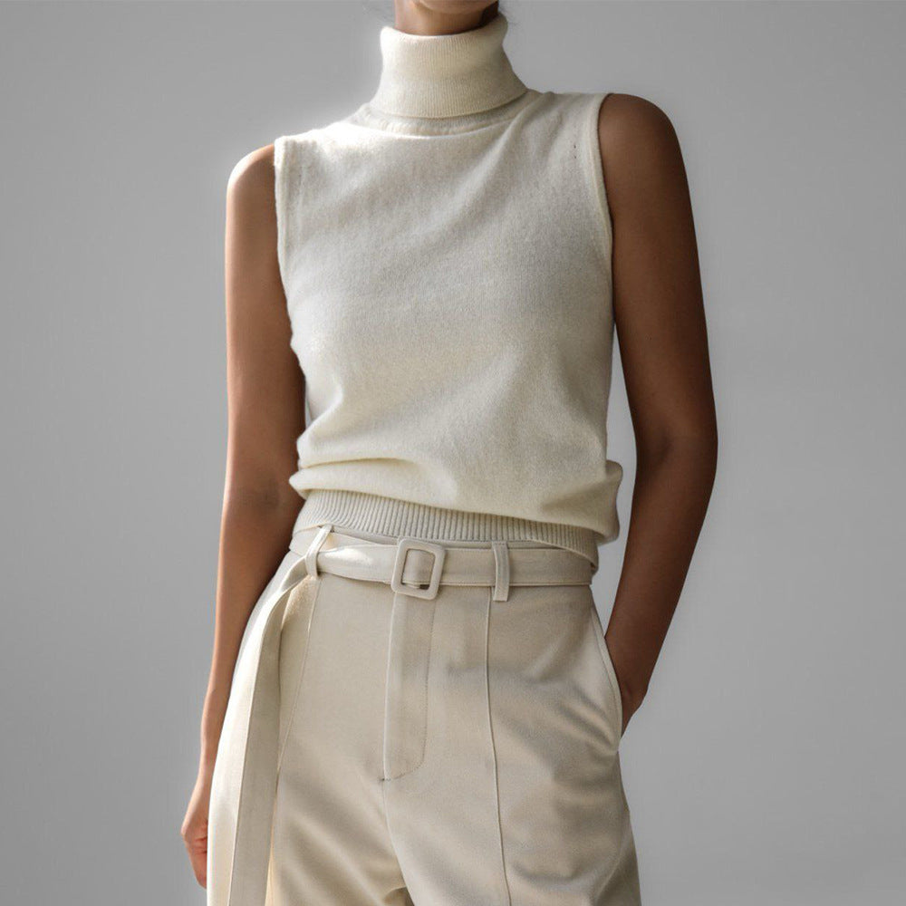 Women's elegant sleeveless mock neck knit top in a slim fit, perfect for versatile fashion.