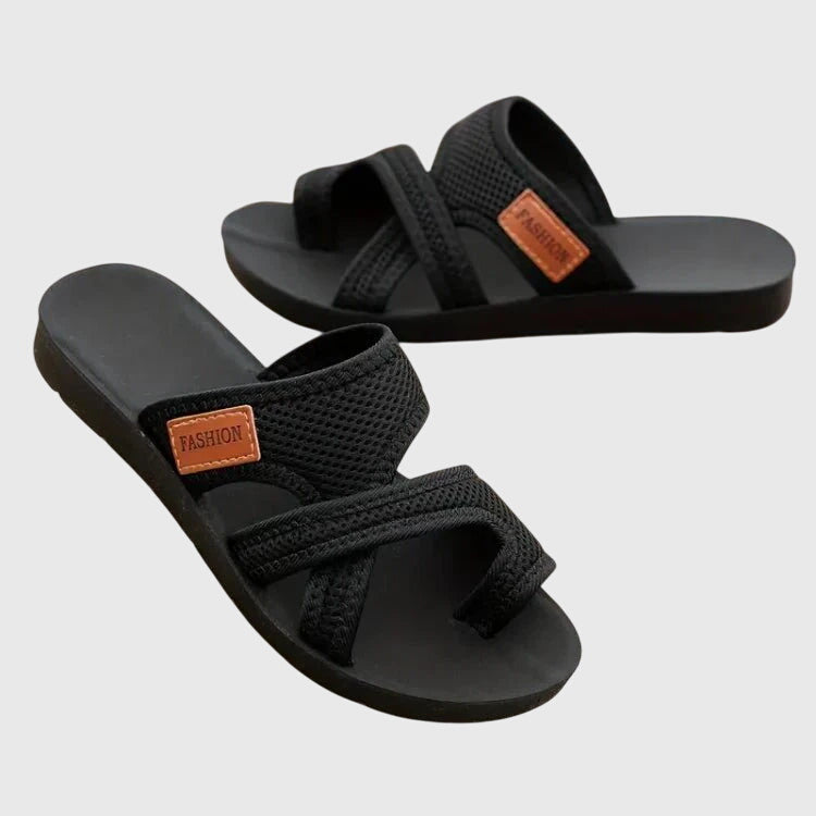 Elody women's comfortable walking sandals. Slip-on platform design, perfect open-toe footwear for summer casual wear.