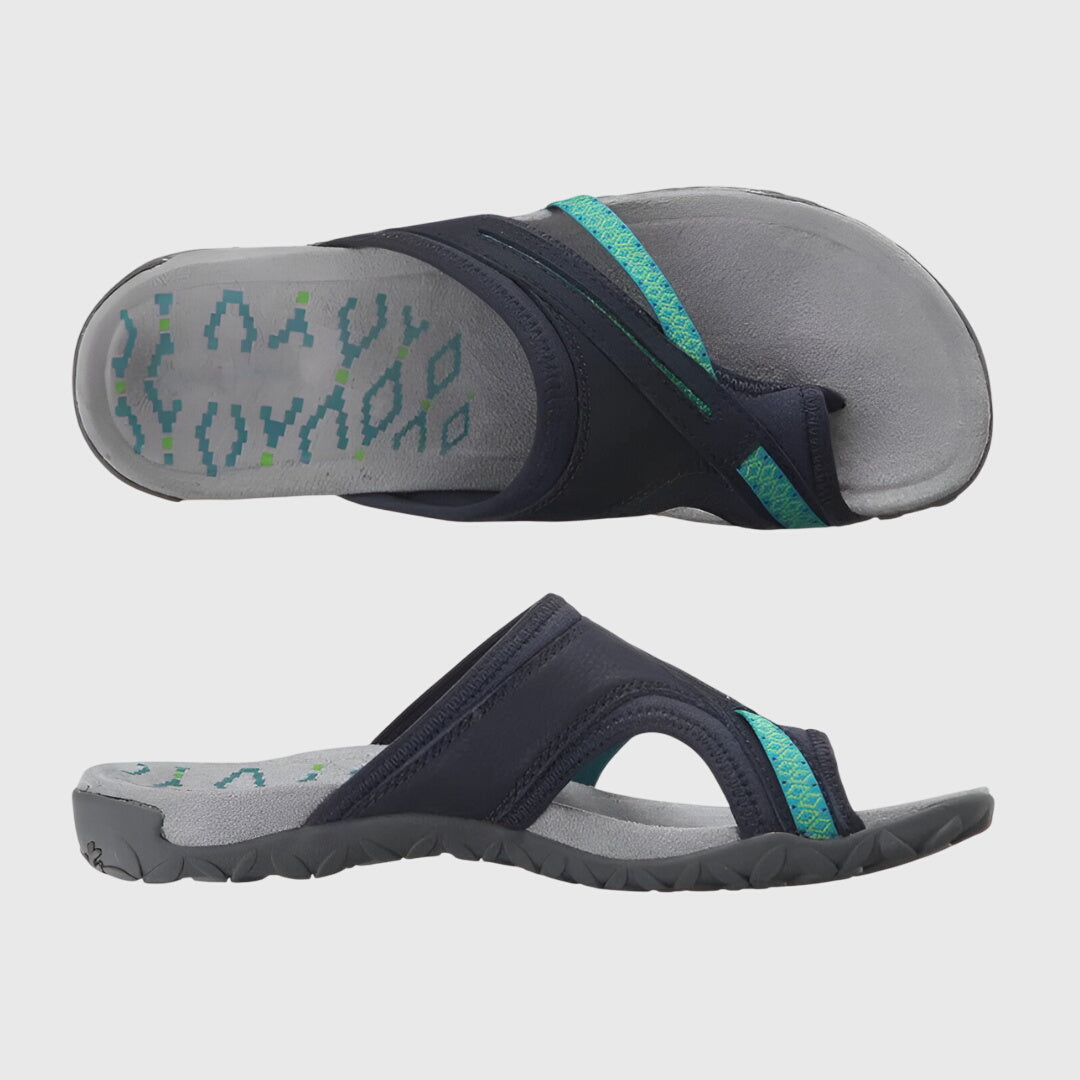 Comfortable women's sandals with ergonomic arch support, ideal for summer and walking.