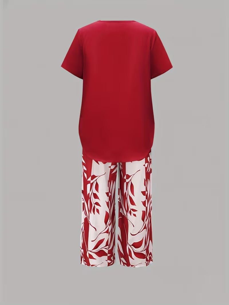 Versatile women's floral wide leg pant set. Two-piece V-neck top and wide leg pants for summer.