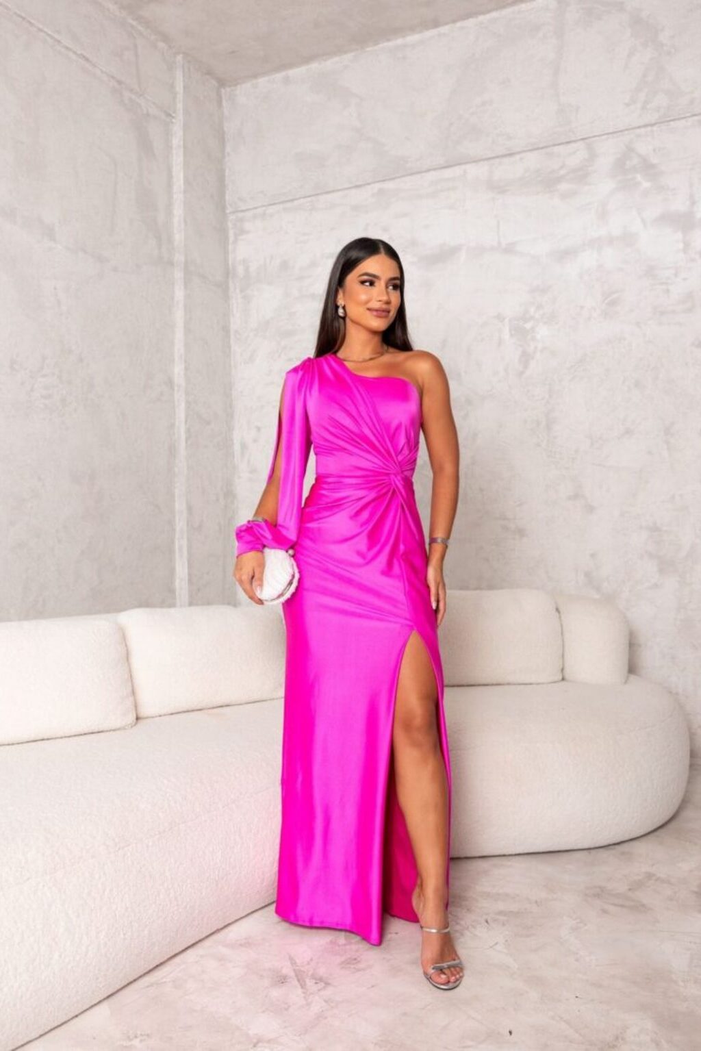 Glamour women's satin one-shoulder dress, long and draped for evening parties.