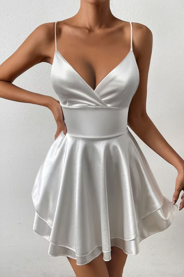 Women's Graceful Open Back Pleated Swing Dress, elegant and comfortable.