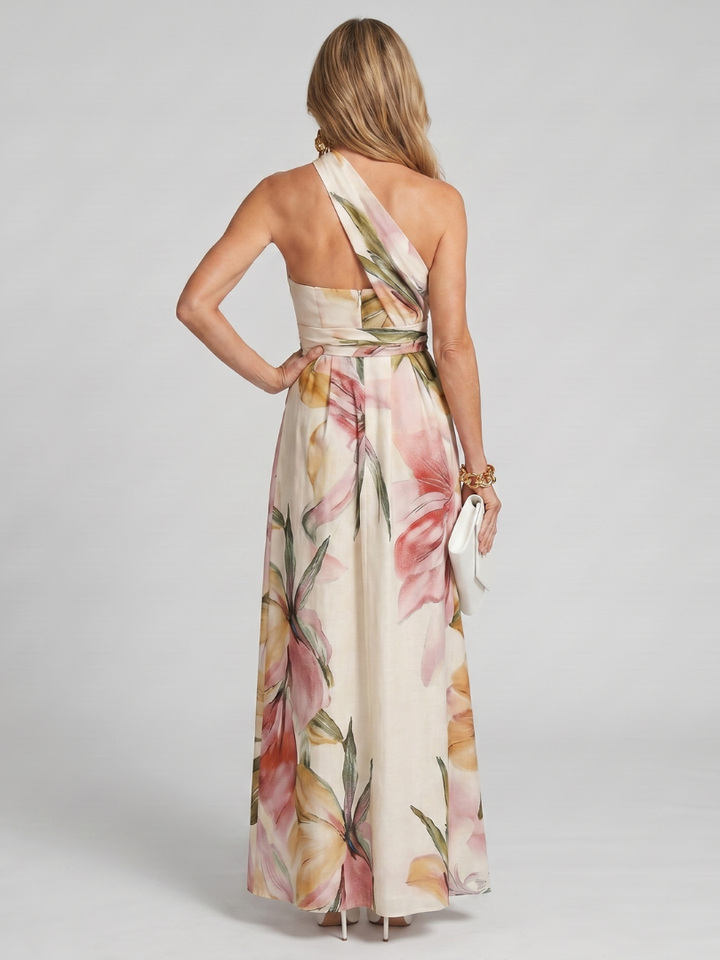Casual yet chic women's halter maxi dress. Sleeveless design with a beautiful flowing skirt.