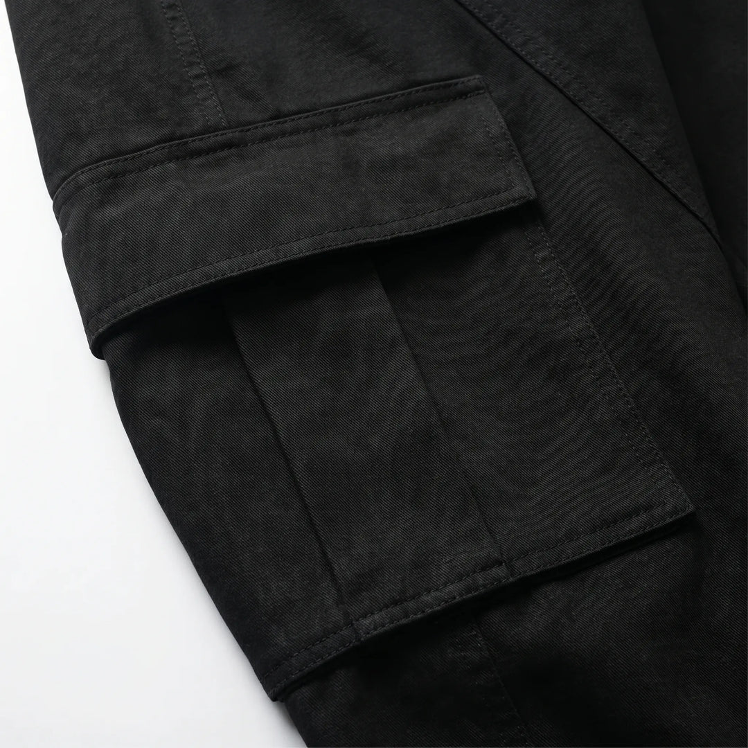 Vintage-style women's baggy wide-leg jeans, high-rise and loose fit, ideal for modern casual fashion.