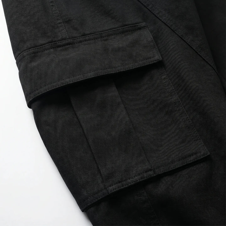 Vintage-style women's baggy wide-leg jeans, high-rise and loose fit, ideal for modern casual fashion.