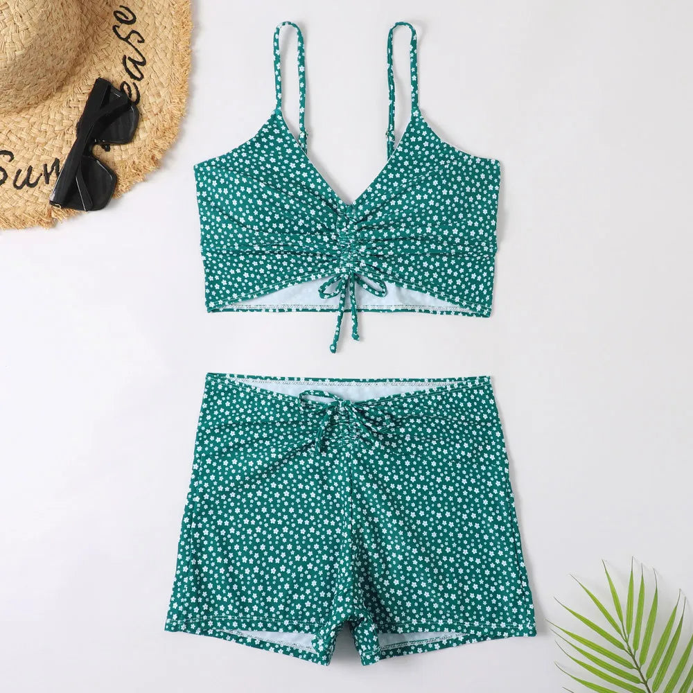 Comfortable women's high-waist floral bikini set, supportive top for summer swimming & sunbathing.