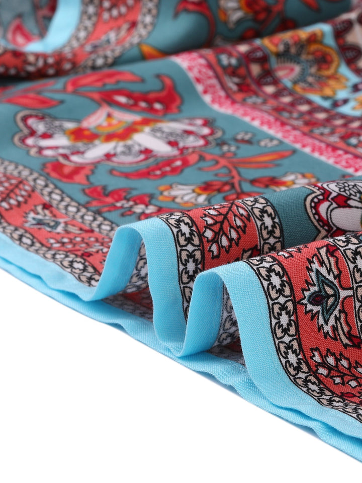 Women's vacation style printed maxi skirt, high waist, flowing, with a practical side slit.