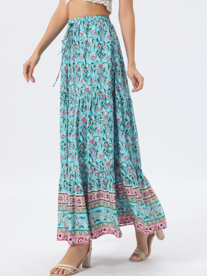 Women's high waist flowing maxi skirt, attractive print, and a fashionable side slit.
